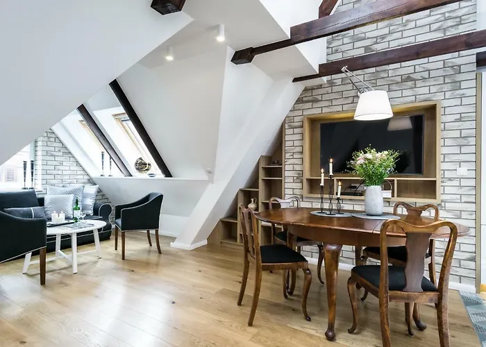 Elite Apartments Old Town Straganiarska